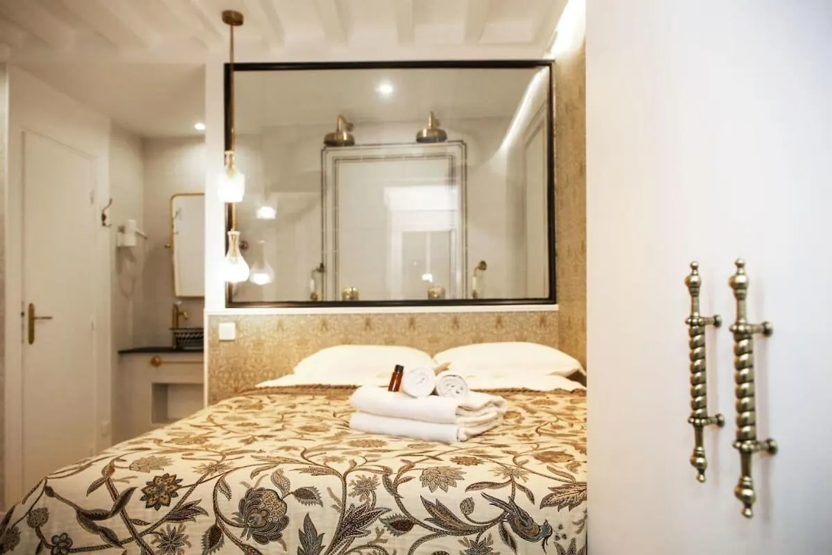 Apartment Magnifique Appartement Familial Grand Boulevard-6P Paris